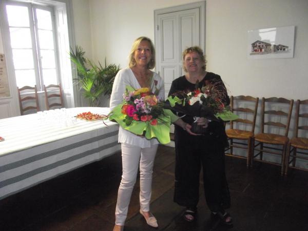 Ohoratuak%20izan%20diren%20bi%20ama%20familiakoak