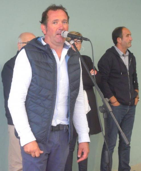 Jean-Michel%20Bicain%20auzapeza_%20bere%20hitzaldian