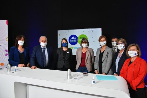 Jean-Jacques%20Lasserre%20departamenduko%20burua_%20Kontseilu%20Orokorreko%20ordezkariekin