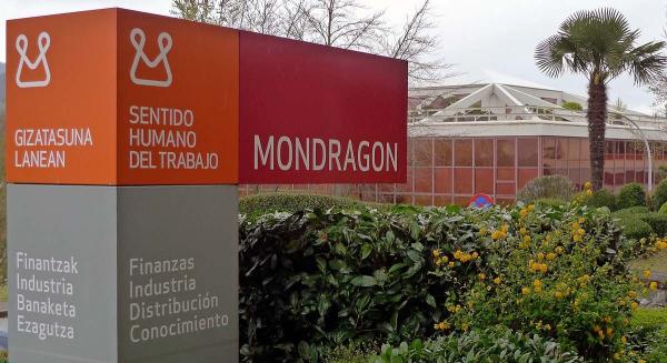 Mondragon%20kooperatiba%20geroari%20begira