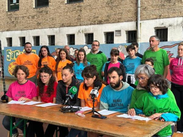 Ainhoa_%20Bera_%20Etxalar_%20Sara_%20Urdazubi%20eta%20Zugarramurdiko%20Herri%20Haitadako%20antolatzaileak%20(Arg:%20erran.eus)